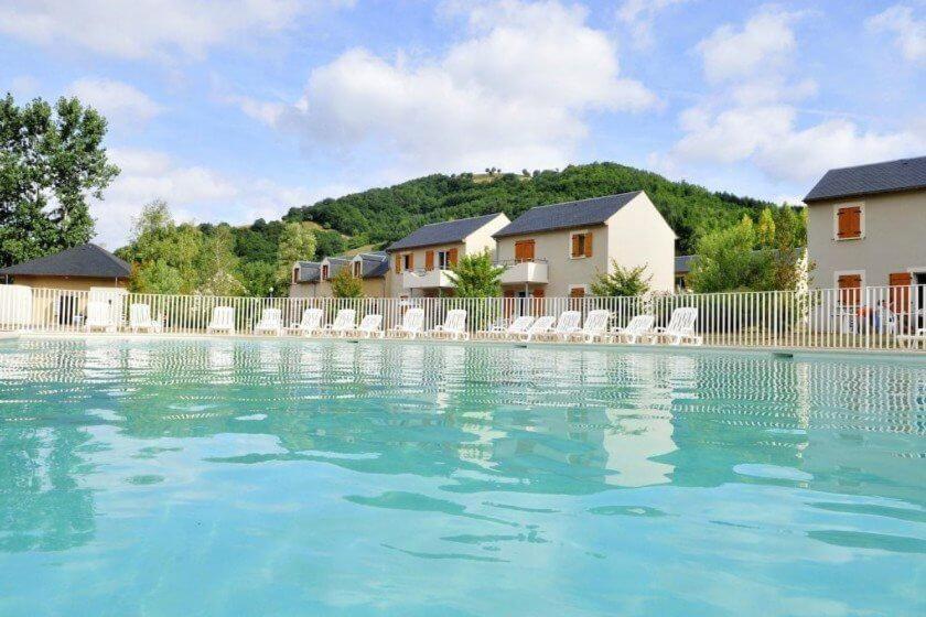 T3 La Savane Saint Geniez D'Olt 2 Piscines Chauffees Dans Une Charmante Residence De Vacances Kültér fotó